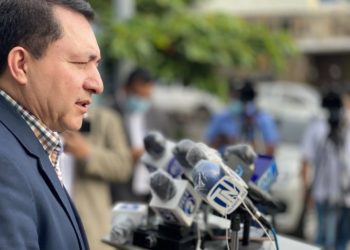 Mario Ponce: «Superar veto no es la solución en estos momentos»