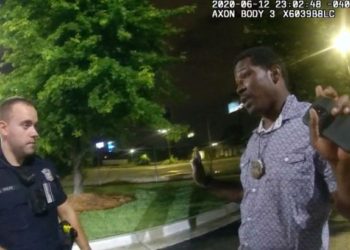 Publican el video del arresto del afroamericano asesinado a tiros por la policía en Atlanta