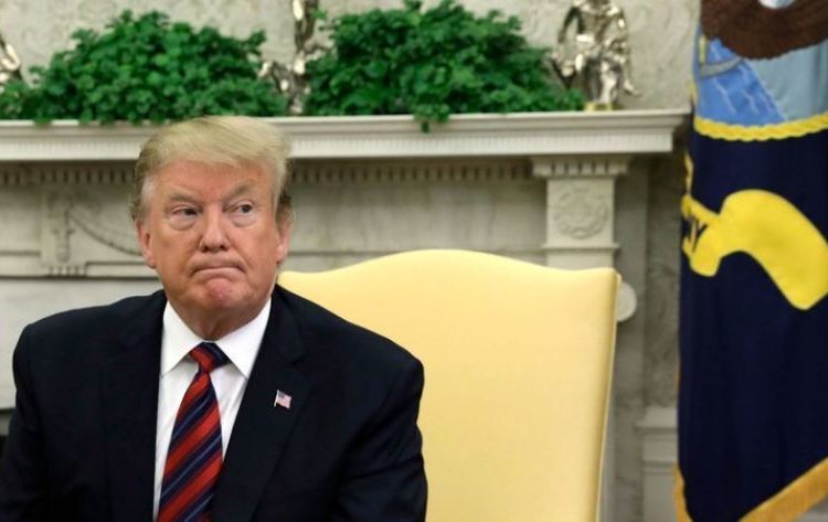 Los Estados electorales clave reprueban manejo de Trump de covid-19 y economía