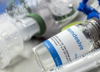 EE.UU. compra casi todos los suministros mundiales de remdesivir para los próximos tres meses