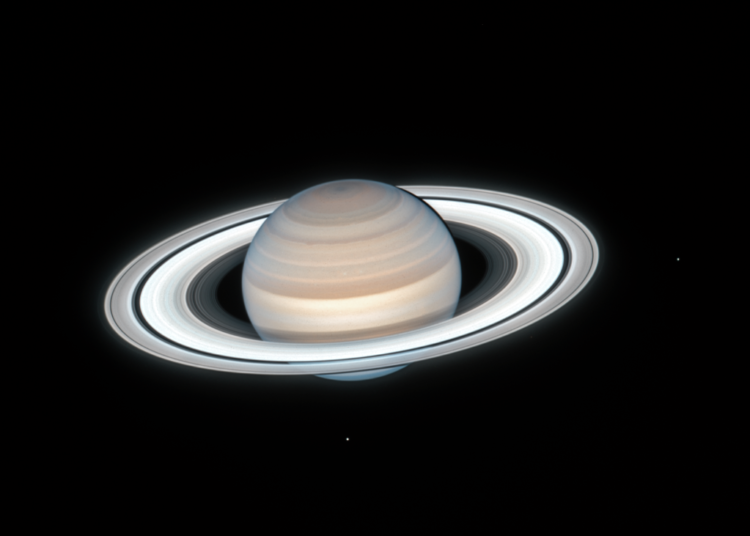 El telescopio Hubble capta el verano en Saturno
