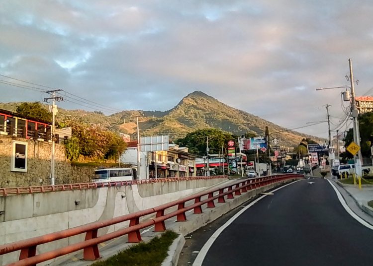Cielo nublado y posibilidades de lluvias para tarde y noche de este miércoles