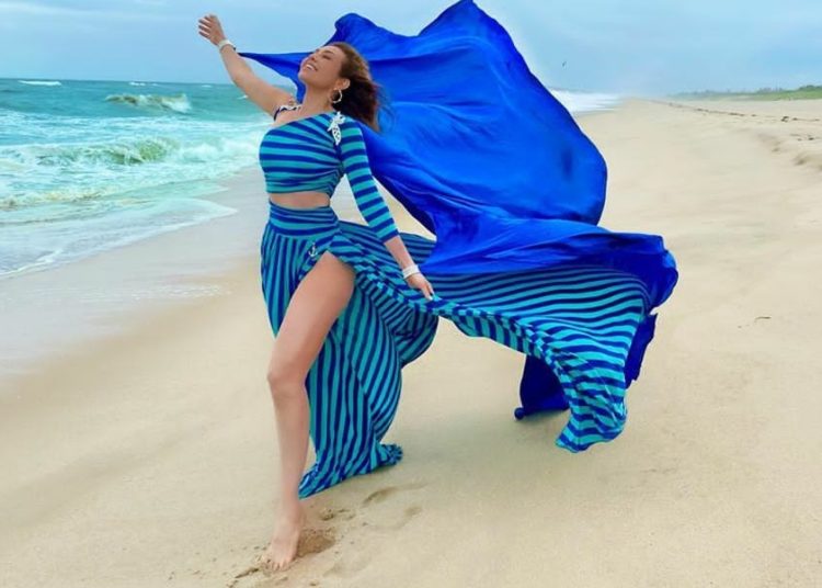 Thalía sorprende al revelar su próximo proyecto musical podría ser música cristiana