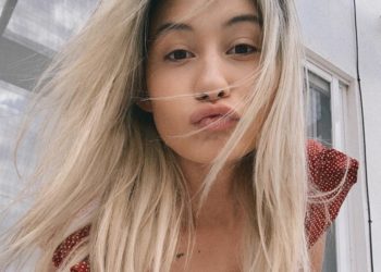 Issa Vegas da mensaje de amor propio con sensuales fotos