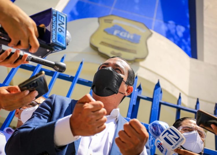 Hacienda pide a FGR agilice demandas contra evasores por más de $11 millones