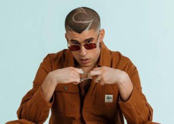 Bad Bunny estaría en recuperación tras una operación de emergencia