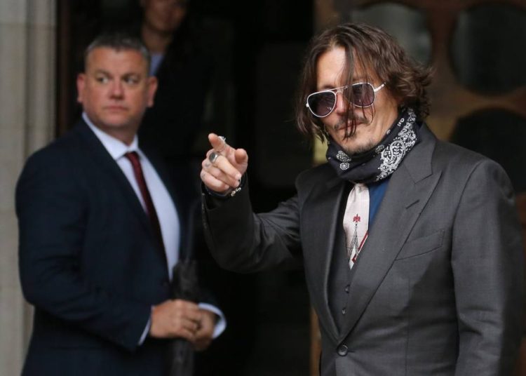 Johnny Depp declaró que estaba demasiado drogado para lastimar a su ex Amber Heard