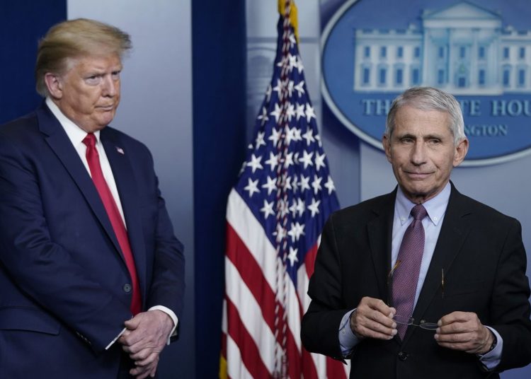 El epidemiólogo Anthony Fauci responde a las acusaciones de «alarmismo» que le lanzó Trump