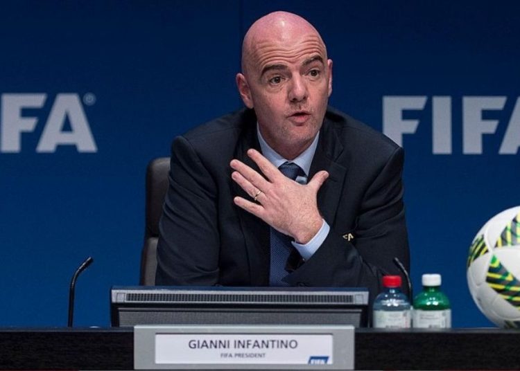 Siete datos que explican por qué el presidente de la FIFA Gianni Infantino es investigado por la Justicia de Suiza