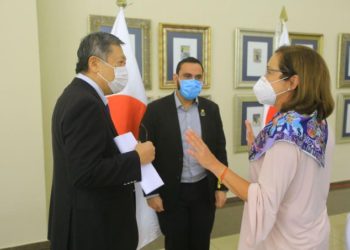 Japón dona a El Salvador $2.7 millones en equipo médico