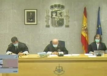 Teniente Yusshy René Mendoza asegura que el expresidente Cristiani supo que se iba a asesinar a los jesuitas