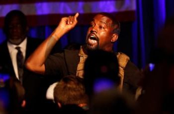 Kanye West podría posponer su carrera presidencial hasta 2024