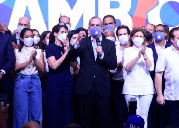 El opositor Luis Abinader, vencedor de las elecciones presidenciales en República Dominicana
