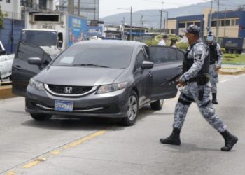 VIDEO | Tras persecución, PNC captura a sujetos que habían perpetrado ataque a mano armada en Ayutuxtepeque