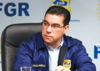 FGR investiga cuentas falsas en redes sociales usando el logo institucional y el nombre del fiscal Raúl Melara