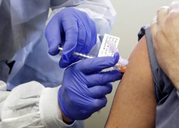 EE.UU. encarga hasta 100 millones de dosis de la vacuna contra el coronavirus desarrollada por Pfizer