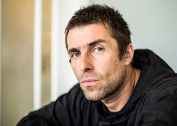 Liam Gallagher, fanático del Manchester City, prometió tocar en Argentina si Messi juega en su equipo