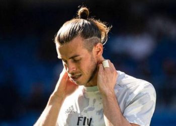Gareth Bale sufre una ola de críticas por jugar golf y olvidarse de la Champions League
