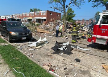 (VIDEOS) Un muerto y al menos 2 heridos en estado crítico tras una gran explosión en Baltimore