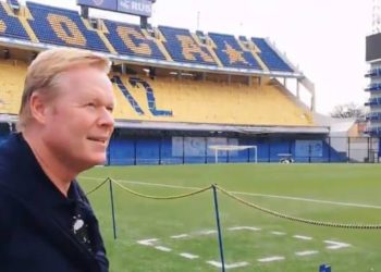 El DT holandés Ronald Koeman fue visto en el aeropuerto de Barcelona y aseguran que negocia con Bartomeu