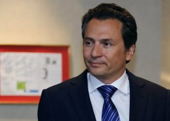 Filtran la denuncia del expresidente de Pemex que implica a tres exmandatarios mexicanos y a otros políticos en su red de sobornos