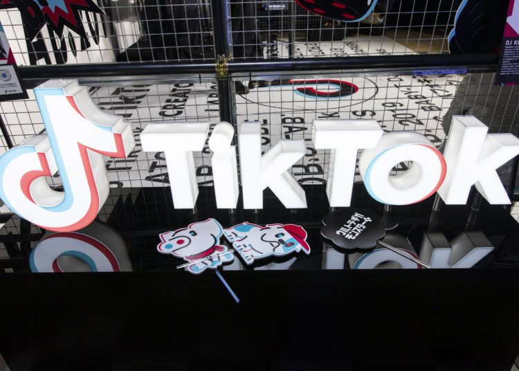 TikTok recopiló datos de sus usuarios con fines publicitarios sin su consentimiento