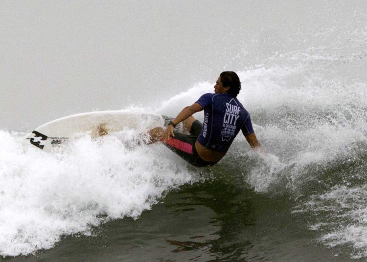 El preolímpico de surf se realizará hasta mayo del 2021