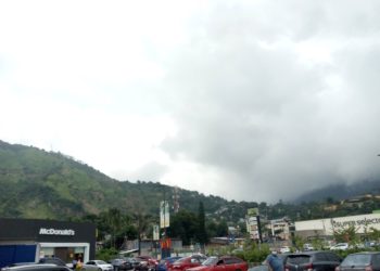 Tormentas de baja intensidad a partir del mediodía de este martes