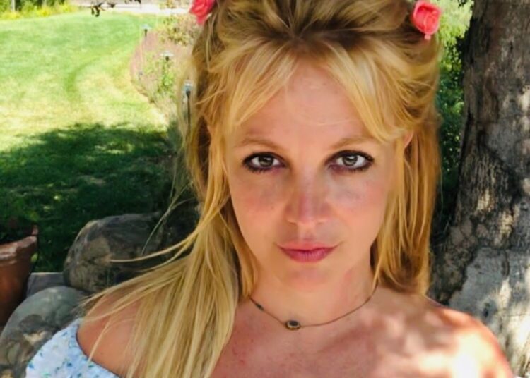 Britney Spears comparte perturbadora rutina de belleza en Instagram