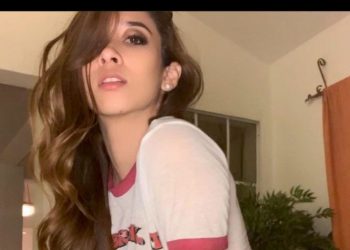 Daniela Servellón imita a Yanet García con una publicación en ropa interior