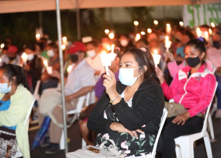 ASTRAM realiza vigilia frente a Centro Judicial para exigir justicia por el asesinato de líder sindical