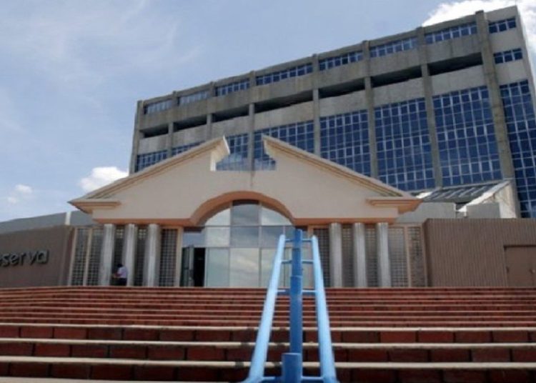 Firma internacional destaca que ha sido exitosa la emisión de $1,000 millones en bonos colocados por el Gobierno