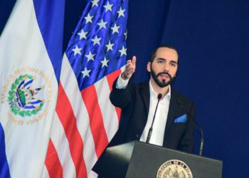 El FBI «se va a reír» cuando reciba cuestionamientos de diputados que investigan robo de ventiladores mecánicos, dijo Bukele