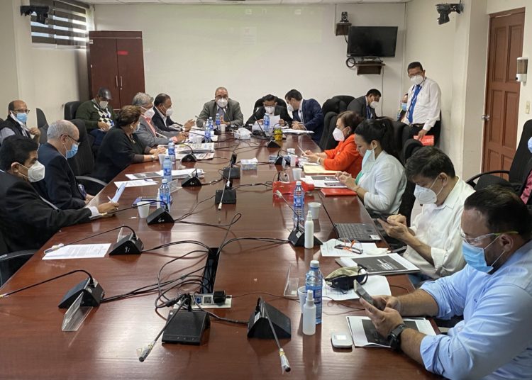 Se instala comisión de Hacienda de la Asamblea para escuchar a ministros de Hacienda, Salud y Agricultura