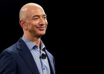 A Jeff Bezos le faltan unos 300 millones de dólares para superar un nuevo hito histórico