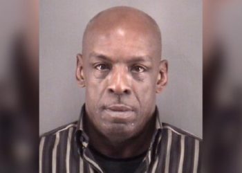 EEUU: Video muestra a otro afroamericano bajo custodia policial suplicando antes de morir