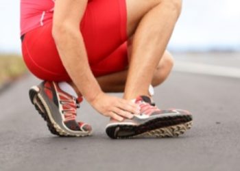 Atletas salvadoreños aprenden a cuidarse ante la falta de entrenamiento