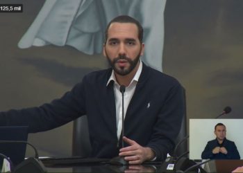 Presidente Bukele reitera acatará sentencia de la Sala y anuncia 7 medidas para la reaperuta económica