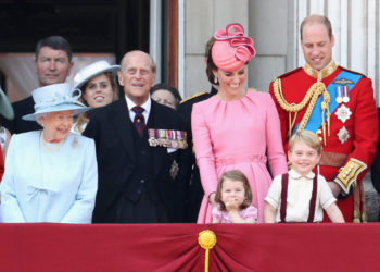 Nietos de la Reina Isabel II serían puestos en cuarentena por posible contagio de covid-19