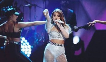 Acusaron a Televisa de borrar a Danna Paola de los Premios Juventud