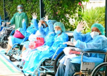 Ocho personas reciben el alta médica del hospital San Rafael: 531 salvadoreños han sido curados de covid-19 en dicho nosocomio