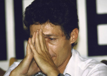 ARENA recuerda con «un abrazo hasta el cielo» a su fundador, Roberto d’Aubuisson que hoy cumpliría 76 años