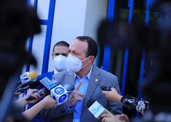 Superintendente SF presenta aviso a la Fiscalía contra extitular Ricardo Perdomo por actos arbitrarios