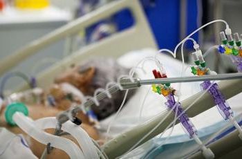 Por esta razón los pacientes de COVID-19 sufren fuertes bajas del oxígeno en la sangre