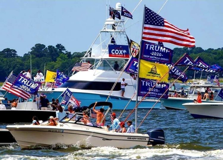 Varios botes se hundieron en el lago Travis, en Texas, durante un ‘desfile’ de simpatizantes del presidente Donald Trump