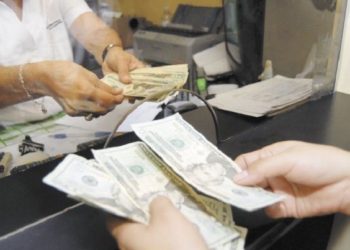 Pandemia del covid-19 impacta el envío de remesas a El Salvador y el resto de Centroamérica