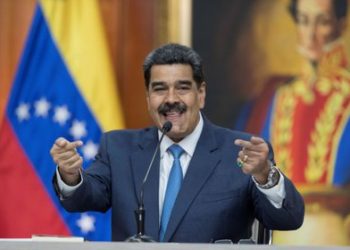 EE.UU. anuncia sanciones contra Irán que incluyen a Nicolás Maduro