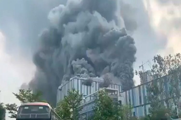 Se registra incendio en uno de los laboratorios de Investigación y desarrollo de Huawei en China