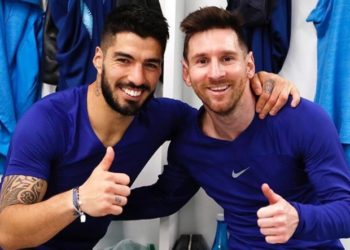 Messi carga contra la directiva del Barcelona por «echar» a Luis Suárez y Neymar lo apoya