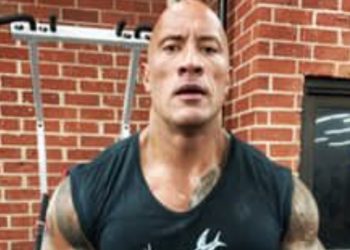 Ella es Simone, la hija de Dwayne Johnson “The Rock” que también es luchadora